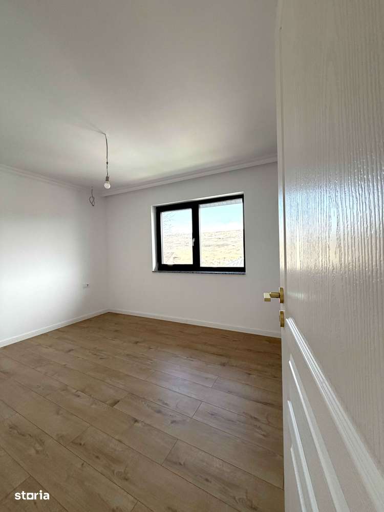 Casa INTABULATA, pregătita pentru mutare, 3 dormitoare + curte !-13