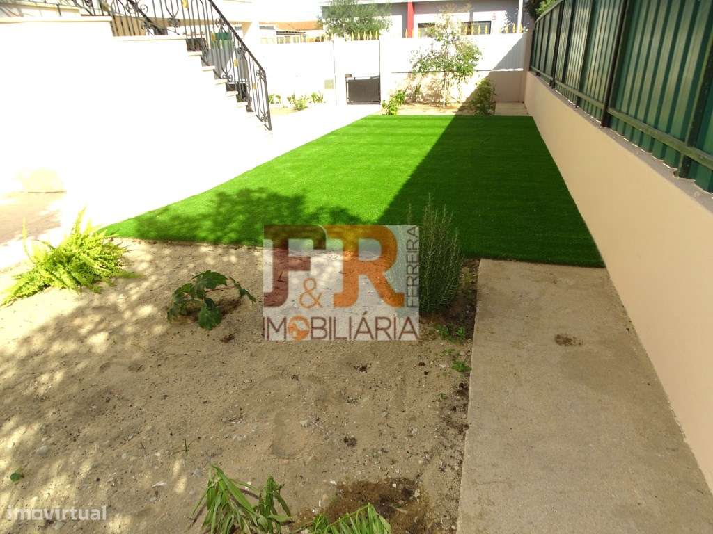 Moradia Duplex T2+1 com sótão aproveitável e Garagem Quinta do Cond...-15