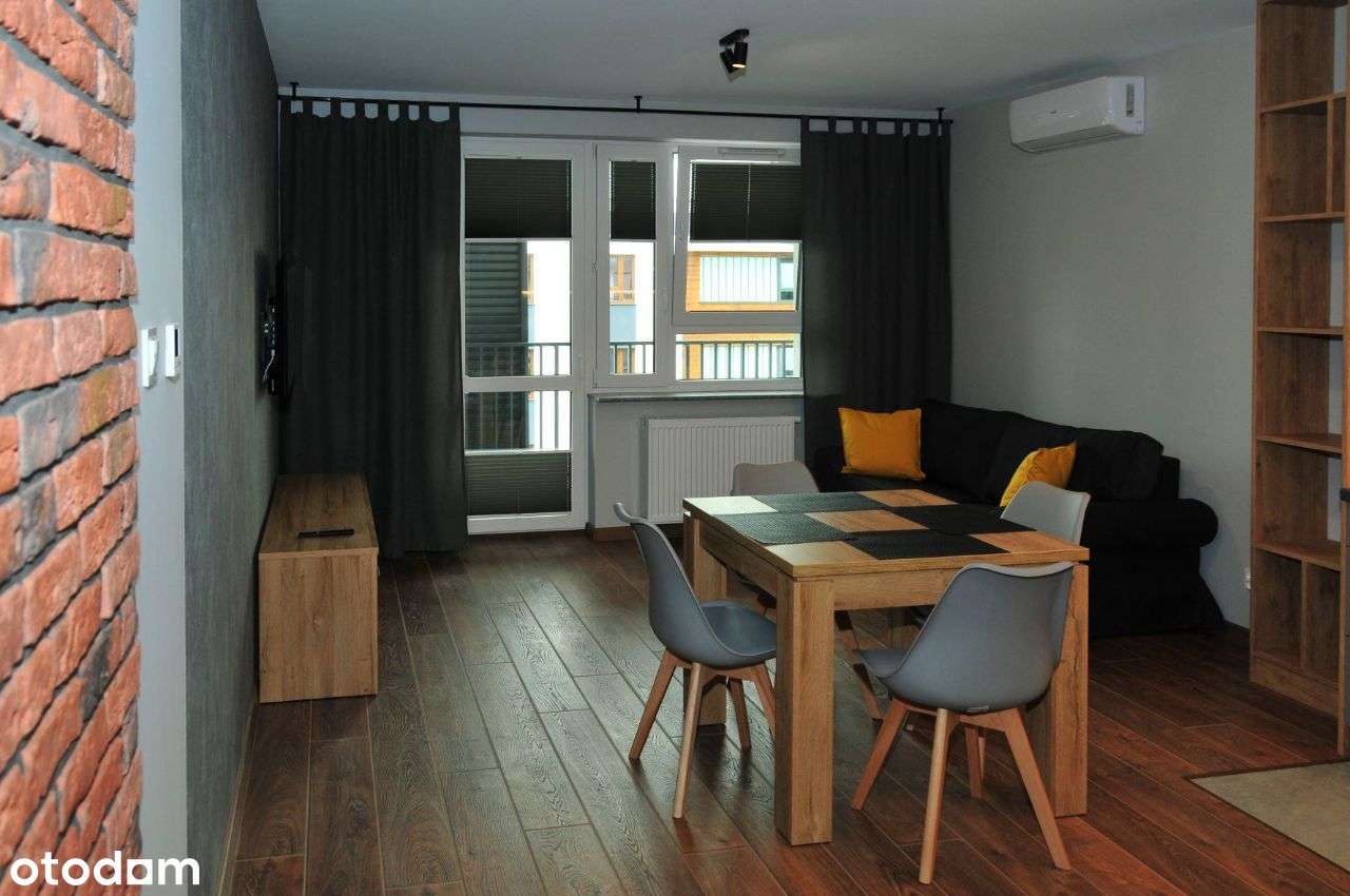 Komfortowe mieszkanie z klimatyzacją na Wyścigowej 43D - Pełny obrazek: 1/15