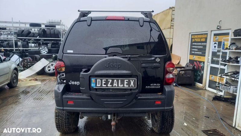 Dezmembrari Jeep Cherokee KJ 2007 2.8 CRD - 7