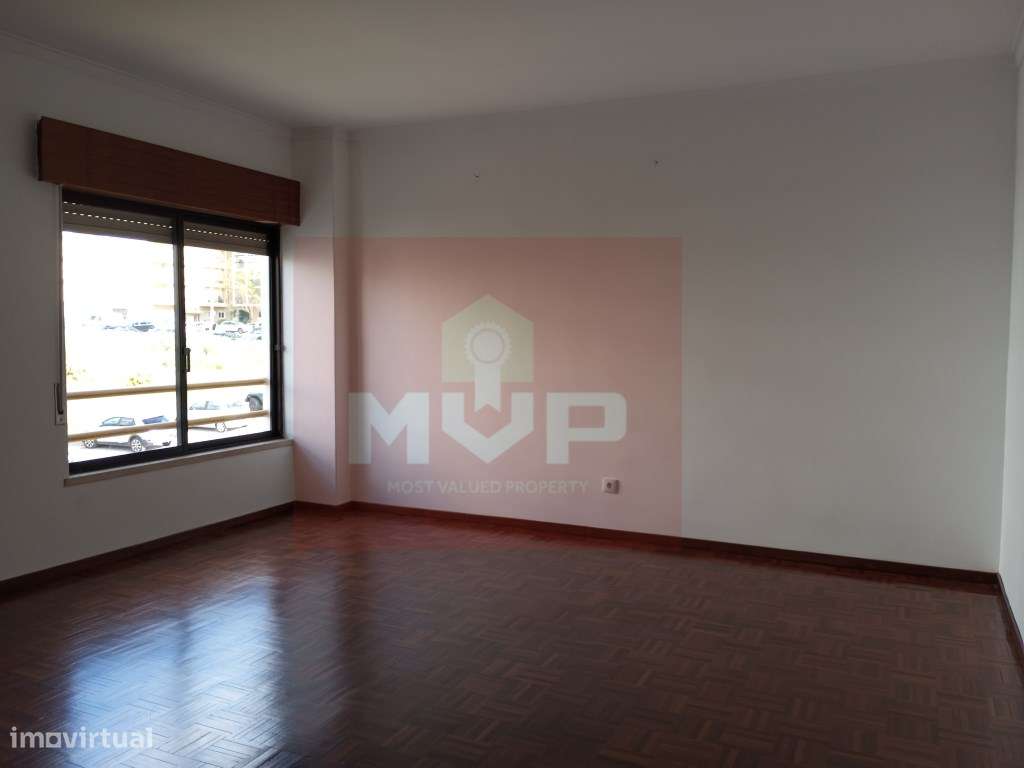 Apartamento T3 em Faro-16