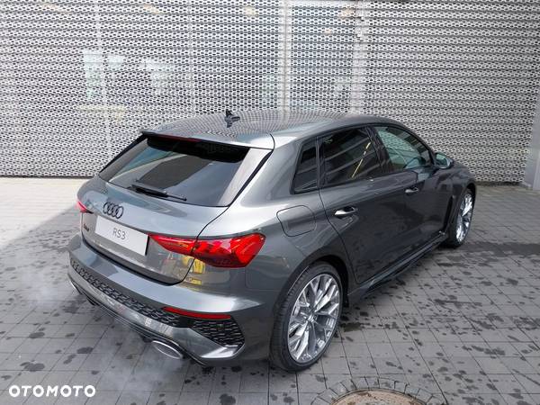 Audi RS3 TFSI Quattro S tronic - 7