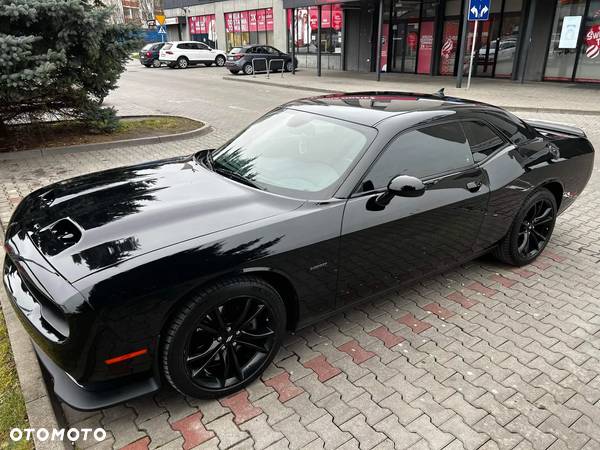 Dodge Challenger 5.7 R/T - 6