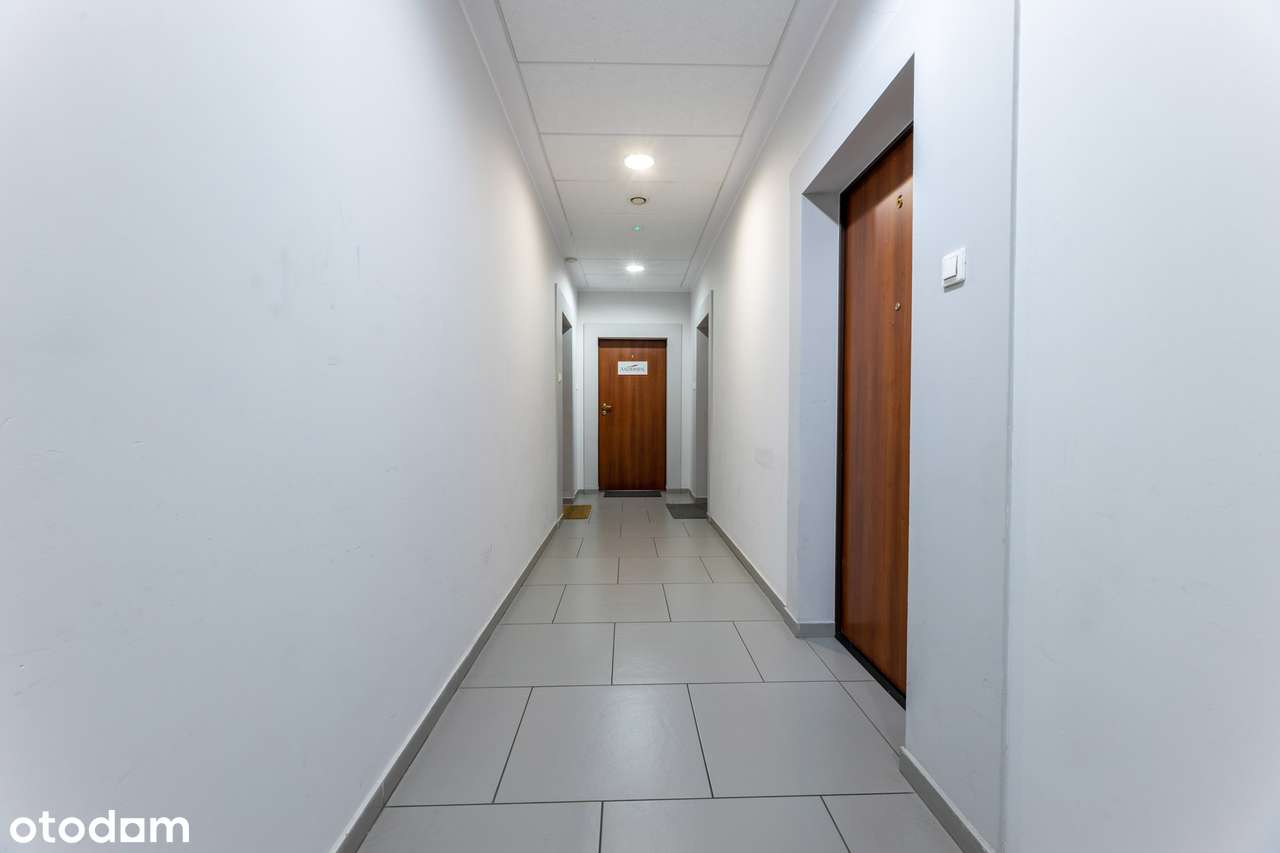 Mieszkanie w prestiżowym apartamentowcu przy Starym Rynku! Okazja!-13