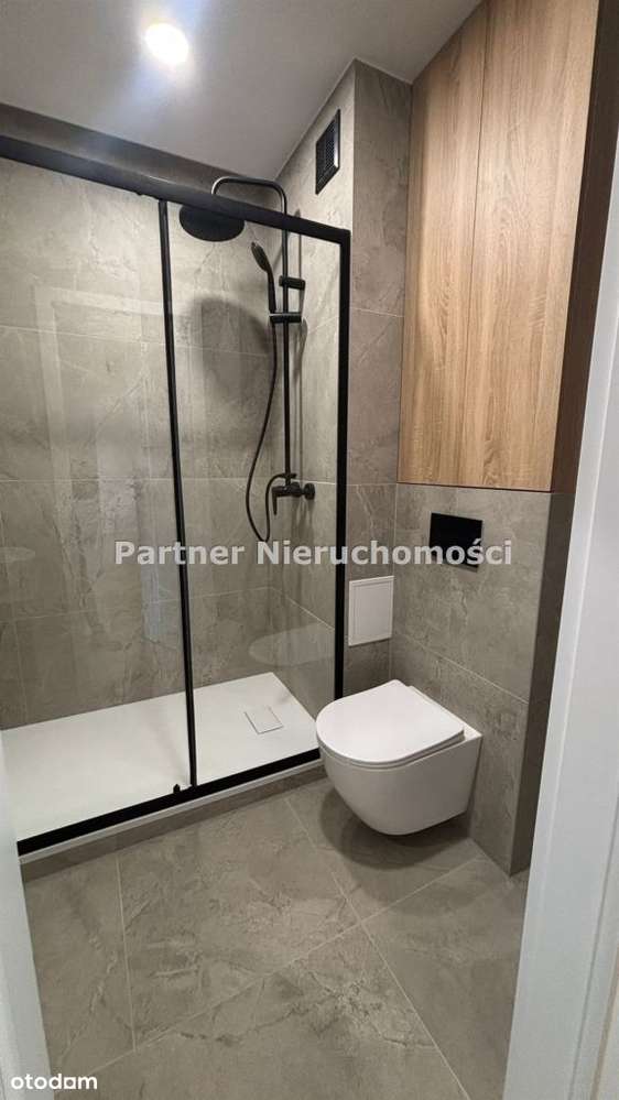 2 Pokoje !Blisko Starówka!!!Po Remoncie !-1