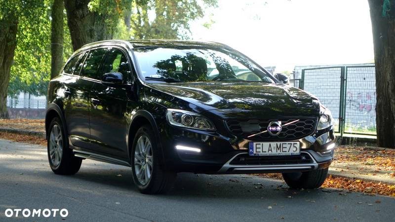 Volvo V60 Cross Country - 40