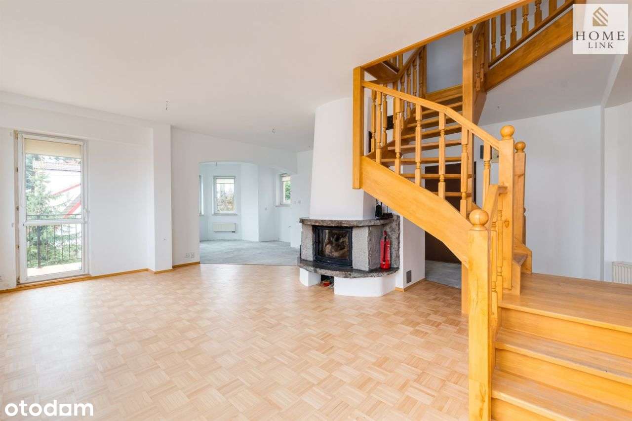 Mieszkanie dwupoziomowe z kominkiem!-2