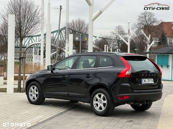 Volvo XC 60 - 32