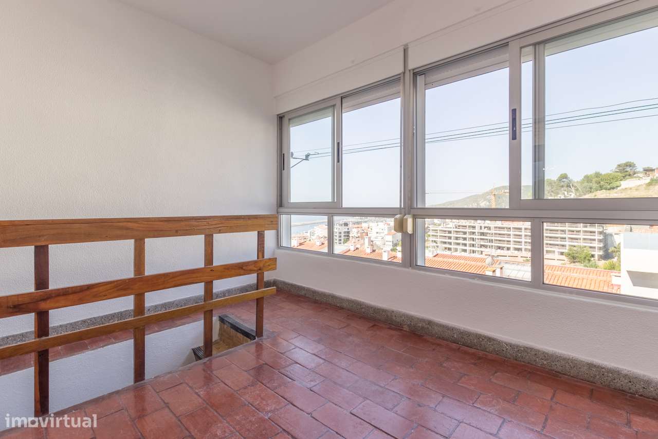 Apartamento T3 em Sesimbra com vista Mar-15