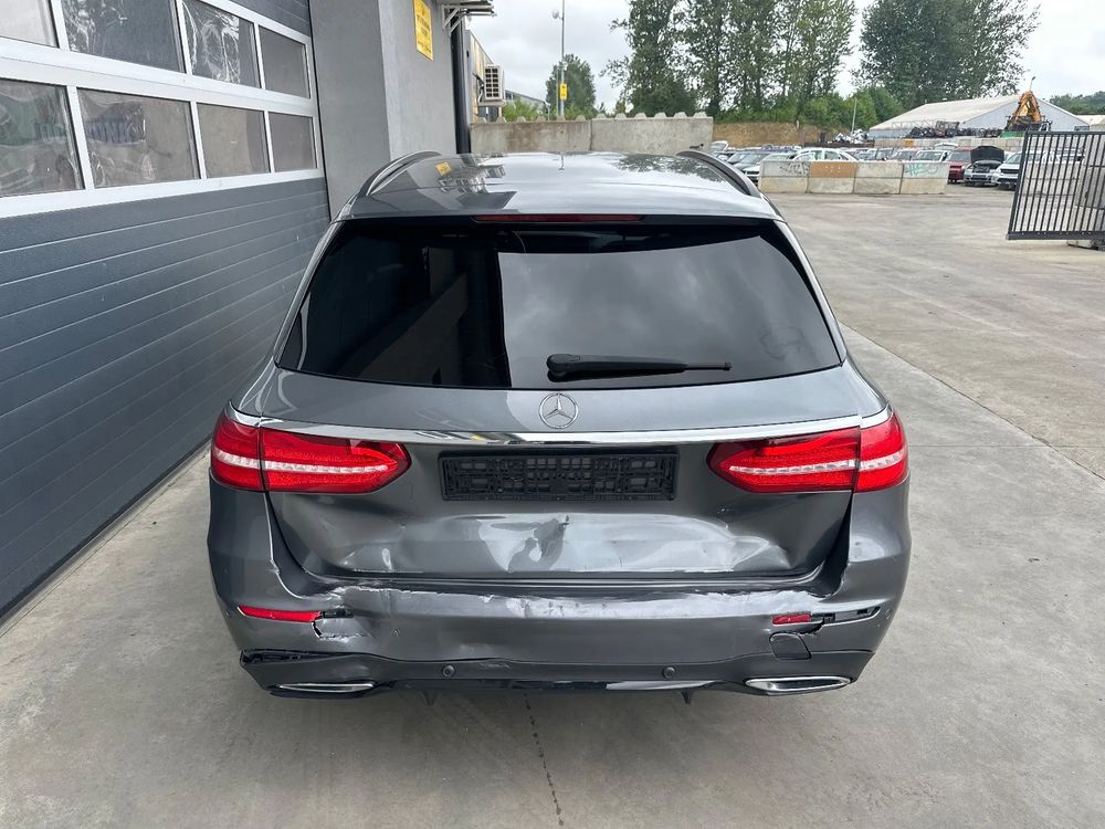 Mercedes-Benz E W213 (2016-2023) 220 d 4-Matic AMG 2019