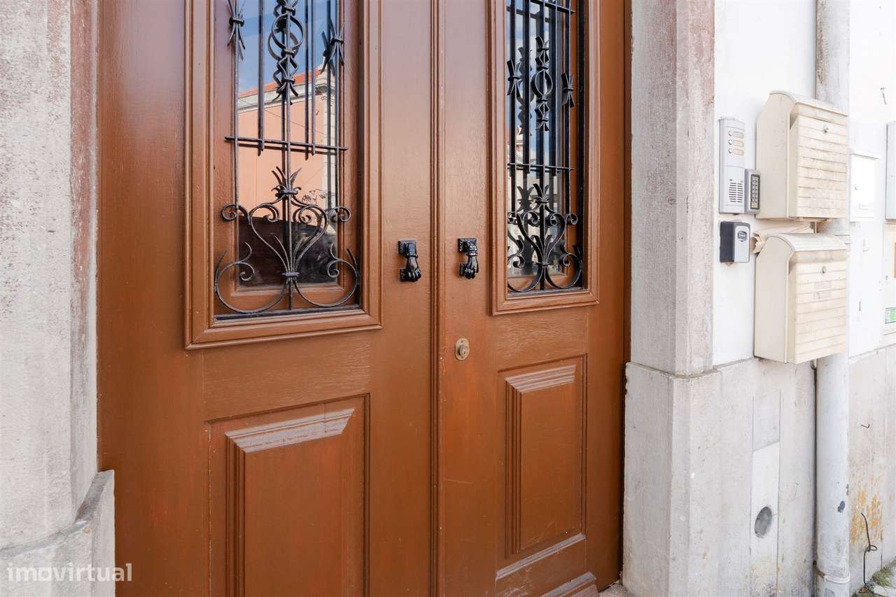 Apartamento T2+1 duplex no coração da vila histórica de Sintra.-8