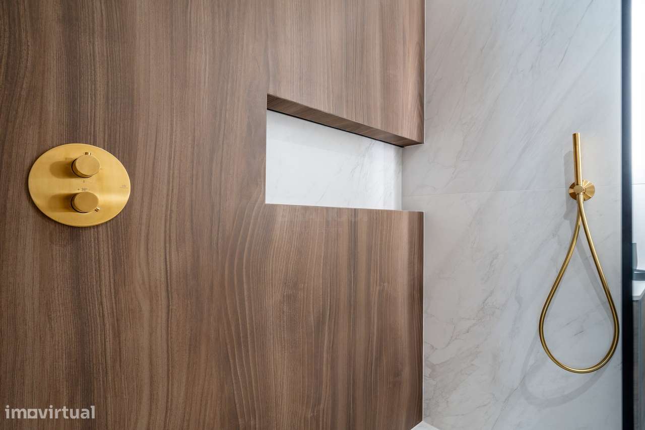 Apartamento T2 Moderno com Rooftop Privado & Vistas Panorâmicas-13