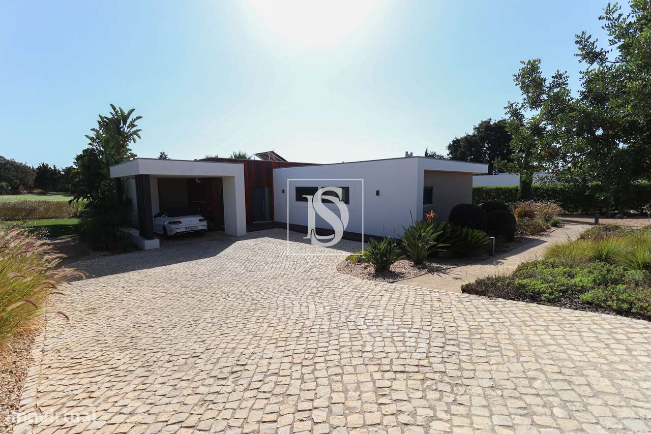 Fantástica moradia T3-34