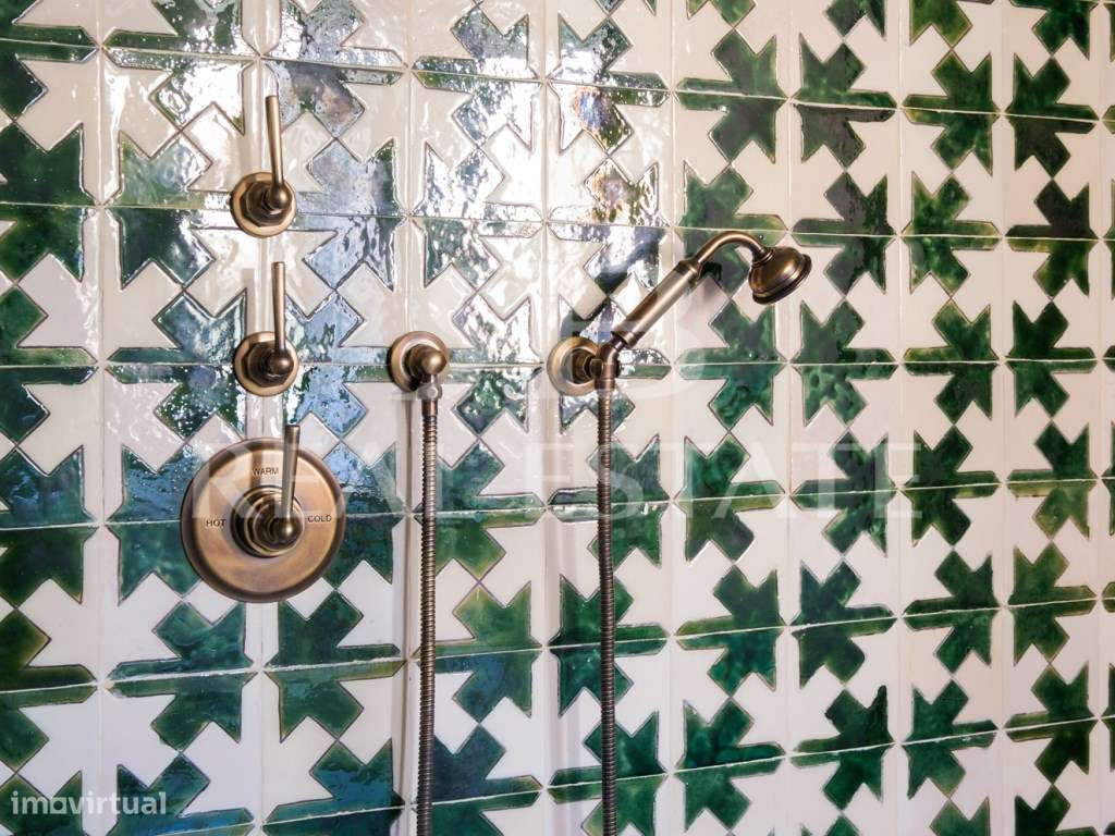 Fabuloso T3+2 com TERRAÇO + VISTA no PRINCIPE REAL - coração de Lisboa-18