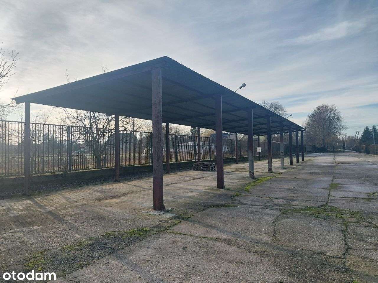 Betoniarnia, hala, plac, garaże - Pełny obrazek: 4/18