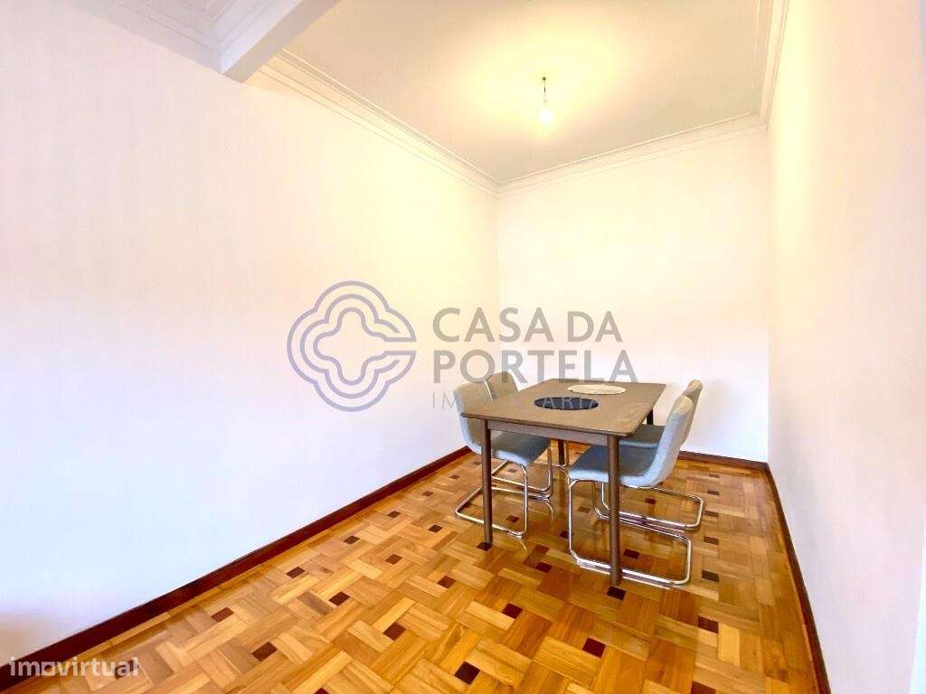 Apartamento T2+1 com duas frentes, três varandas, aparcamento exclusiv - Grande imagem: 5/31