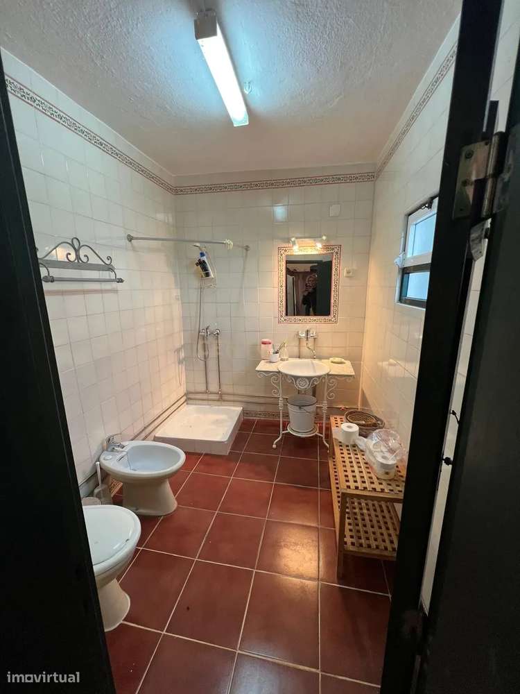 Moradia Renovada T3 com Terreno e Árvores de Fruto – Alvaiázere-7