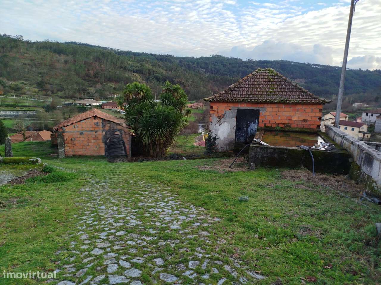 Moradia e Terreno - Pindelo dos Milagres - Grande imagem: 5/13