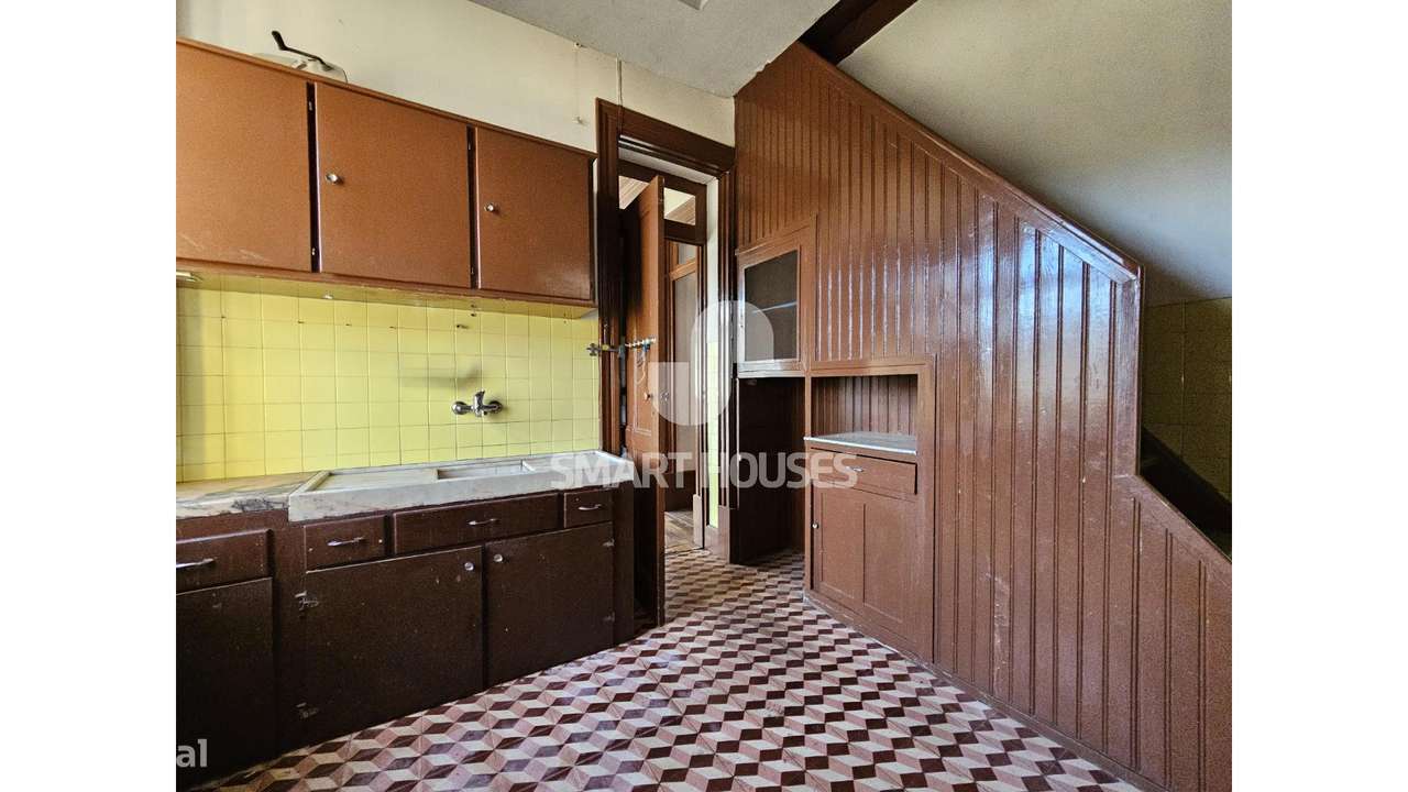 Moradia T4+T2 Pombeiro c/ terreno-20