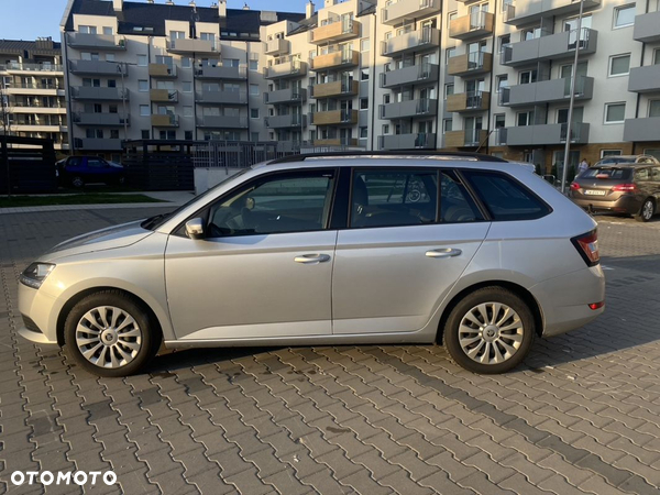 Skoda Fabia 1.0 Ambition - 4