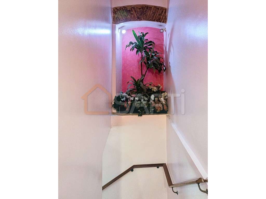 Café / Snack Bar - com habitação incluída - Grande imagem: 3/27