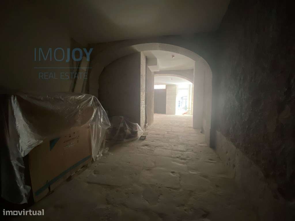 Espaço para converter em Loja Comercial no Coração de Lisboa - Grande imagem: 5/16