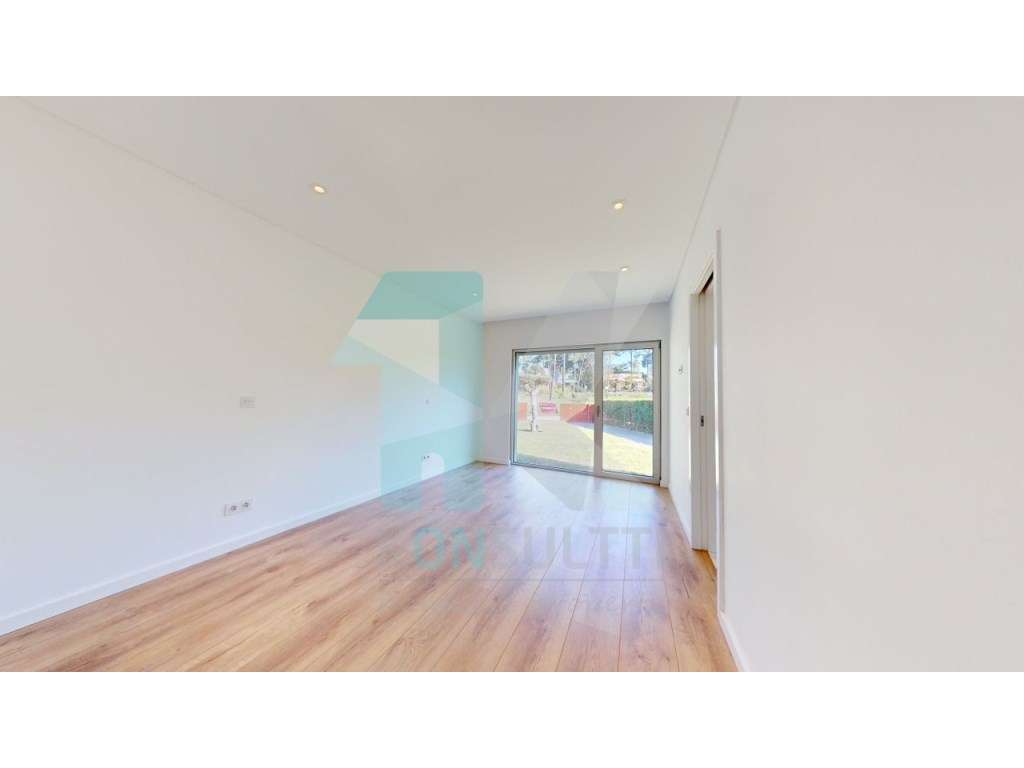 Moradia T6 elegante e sofisticada na Herdade da Aroeira-30