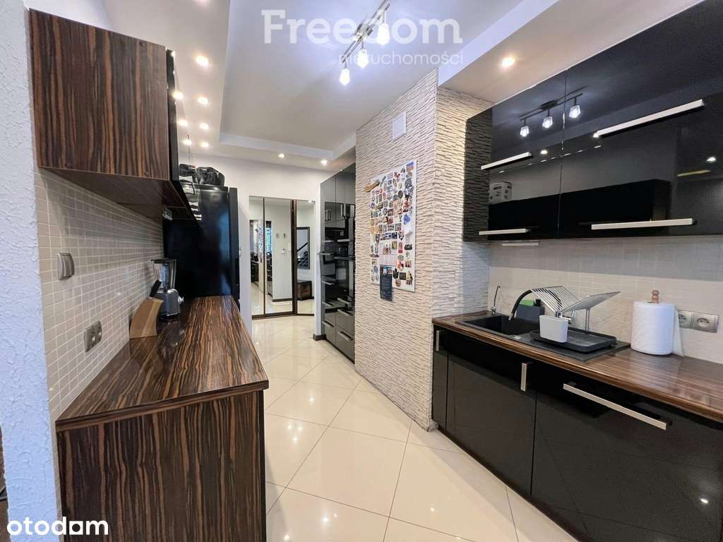 Dwupoziomowy apartament w dobrej lokalizacji - Pełny obrazek: 5/17