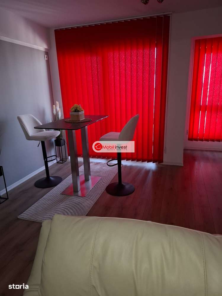 Ap. 78 mp utili|3 camere|2 balcoane|Baie cu geam|Decomandat|Etaj 1-7