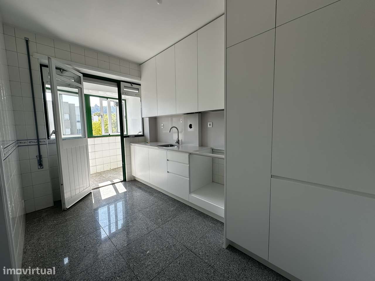 Apartamento T2 em Viana do Castelo-0