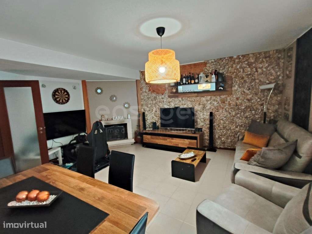 Apartamento T2 com Quintal, Deck e Churrasqueira - Grande imagem: 5/31