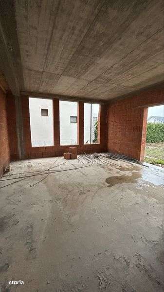 Vand casa in Cihei,str.Prieteniei - Imagine principală: 5/8