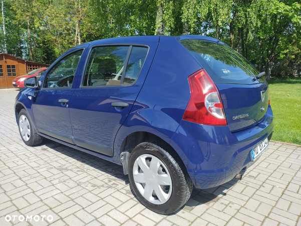 Dacia Sandero 1.2 16V 75 Ambiance - 10