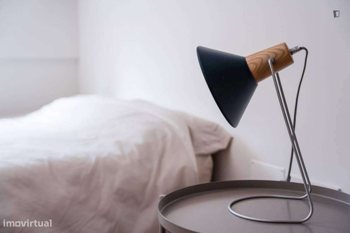 Estúdio - localizado em Lordelo do Ouro Porto - Grande imagem: 2/8