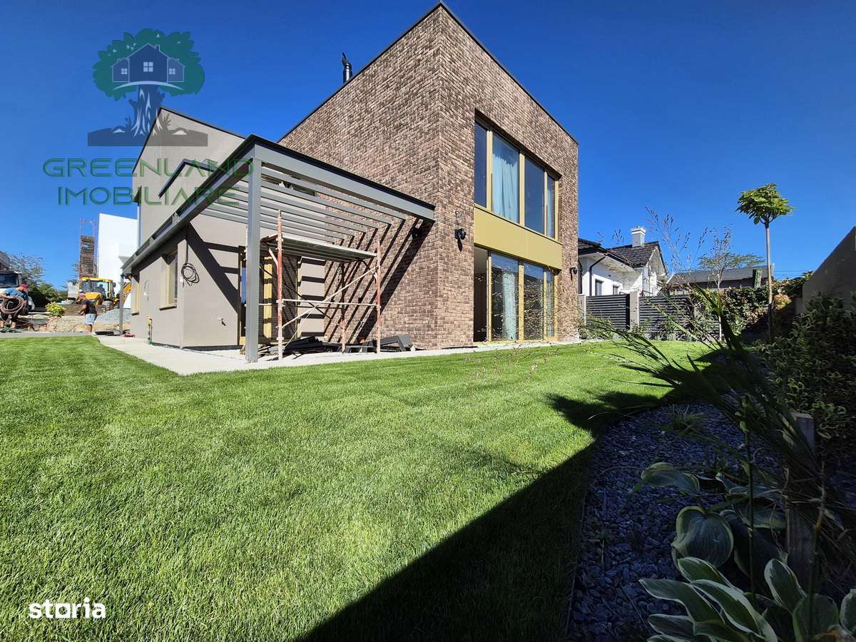 VILA LUX 5 camere, 3 bai, 200mp, teren 500mp, Platou GALATA - Imagine principală: 1/20