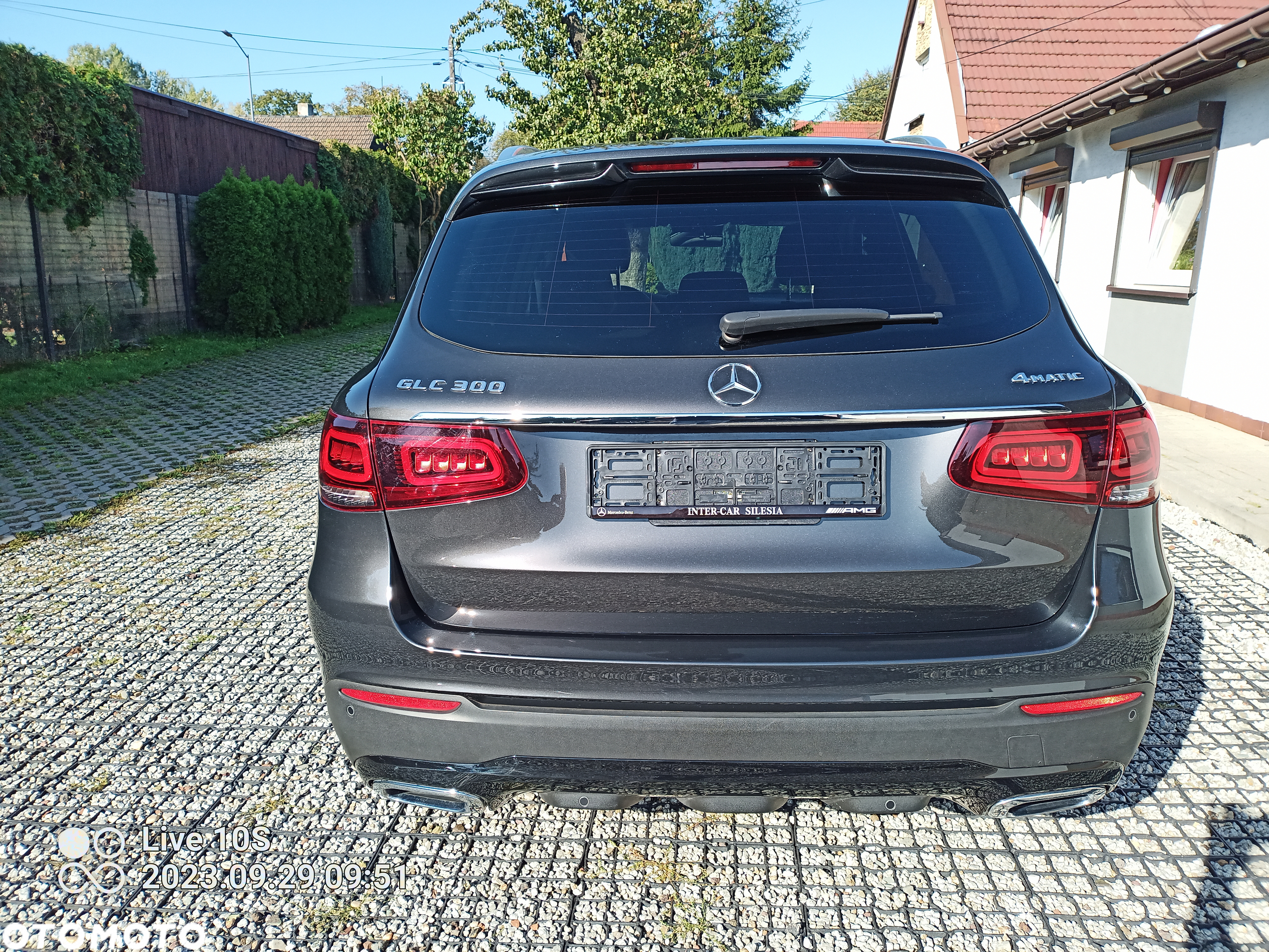 Mercedes-Benz GLC 300 4Matic 9G-TRONIC Exclusive - 3