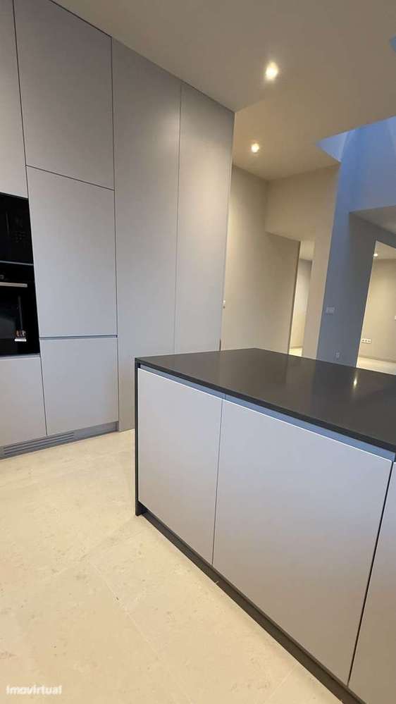 Moradia, 320 m², Castêlo da Maia - Grande imagem: 3/60