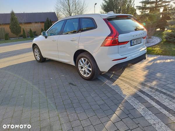 Volvo XC 60 T4 Momentum - 13