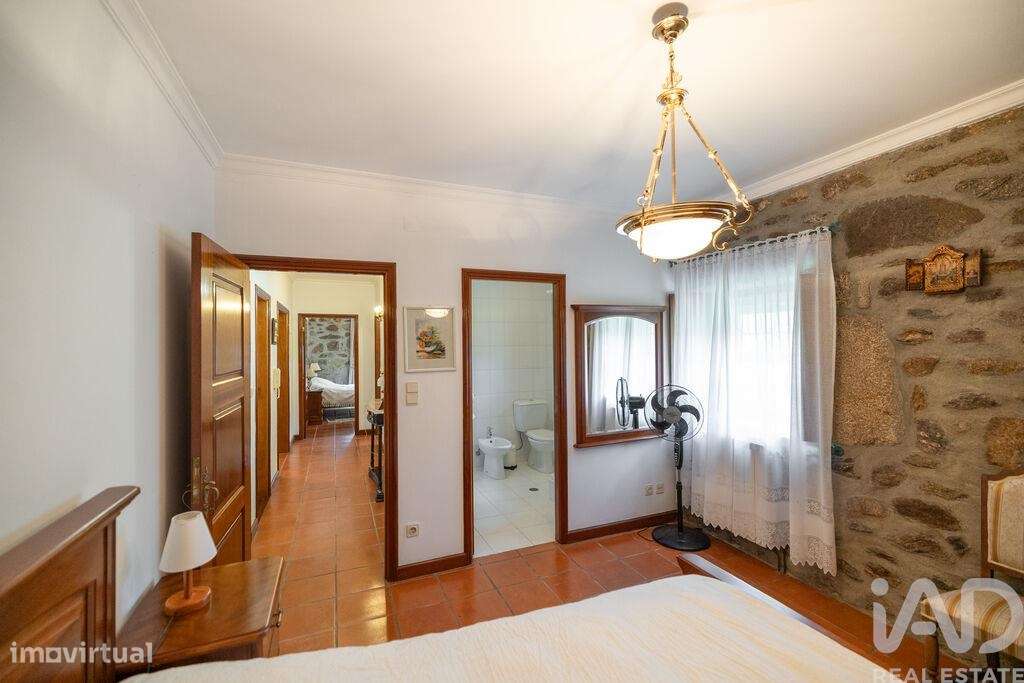 Casa / Villa T3 em Cornes de 309,00 m2 - Grande imagem: 5/24