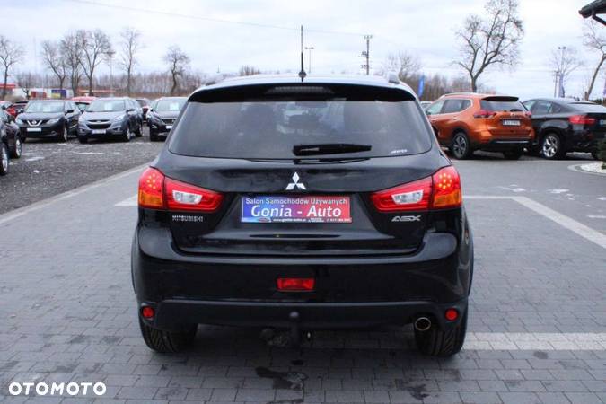 Mitsubishi ASX - 8