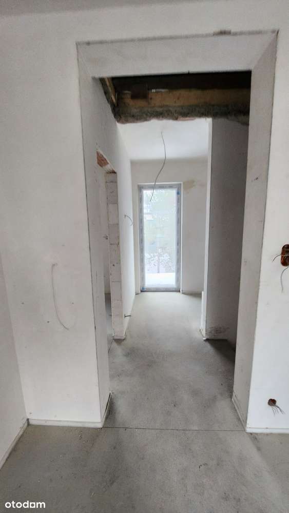 Nowoczesne mieszkanie z balkonem i miejscem postojowym-2