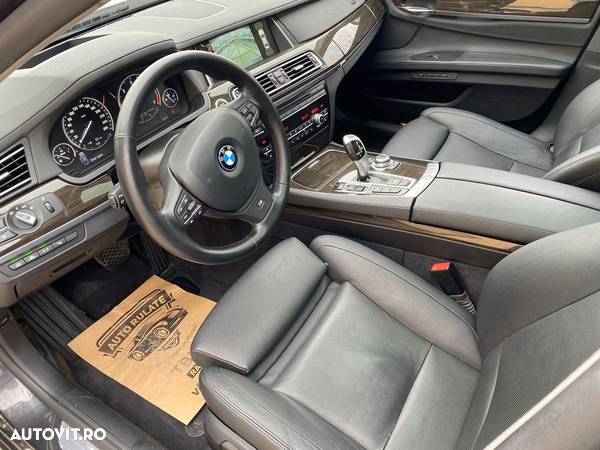 BMW Seria 7 750d xDrive - 26