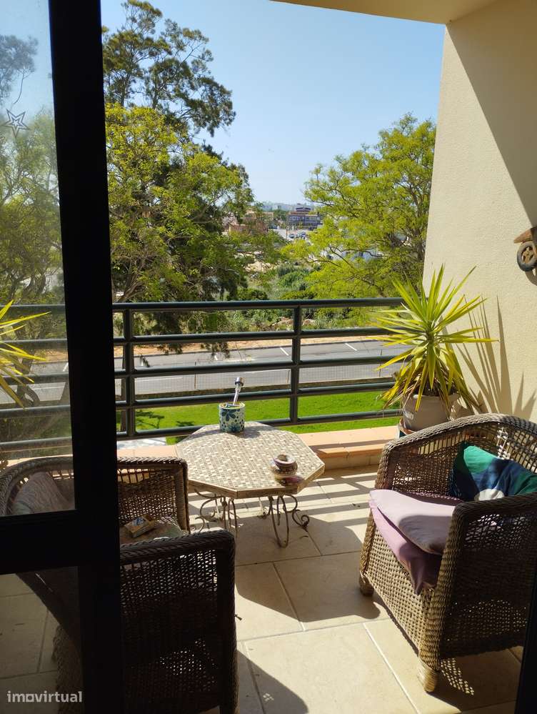 Dona Ana Beautiful T2 With Balcony Roof Terrace And Garage