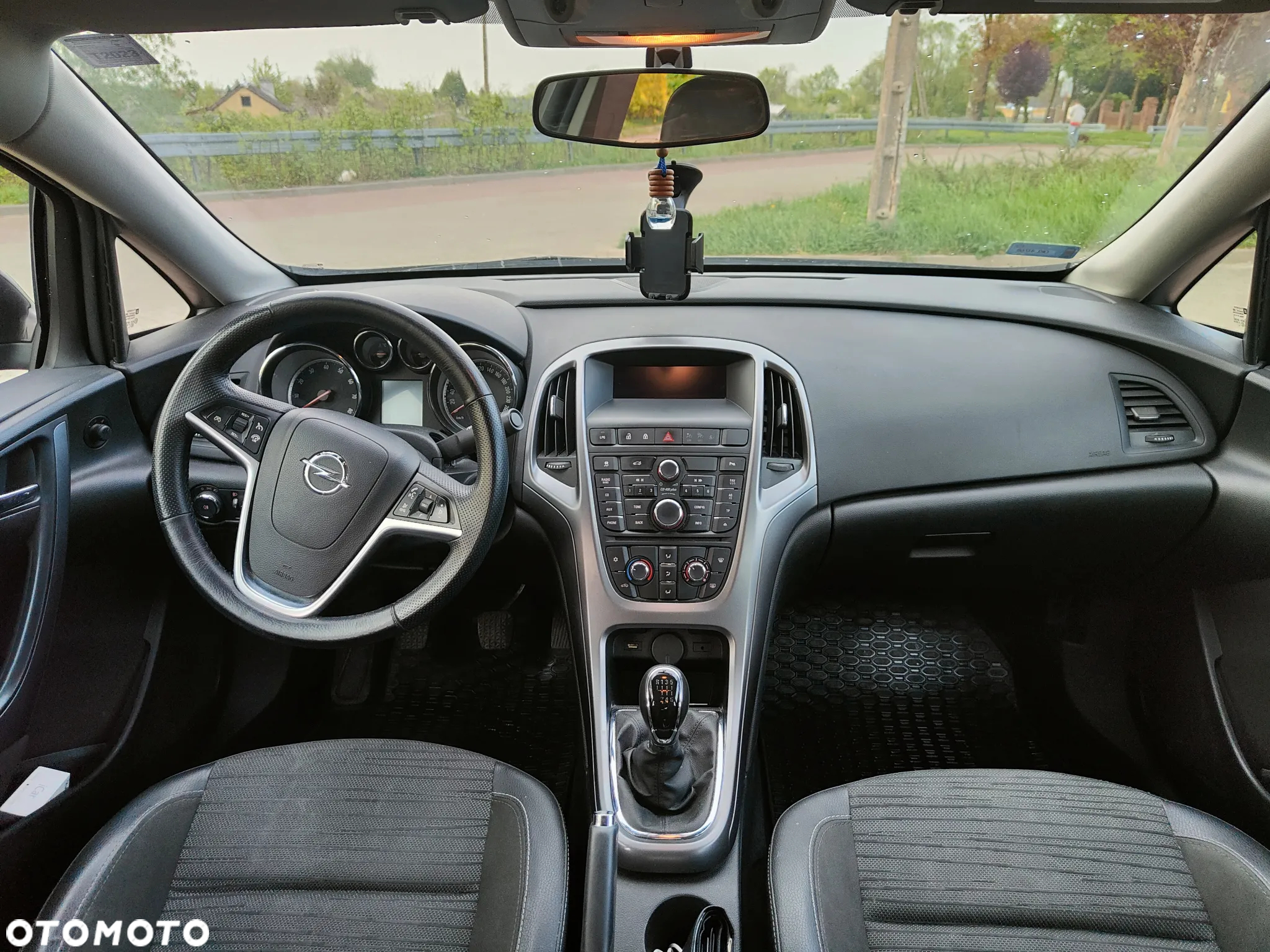 Opel Astra IV 1.4 T Active EU6 - 12