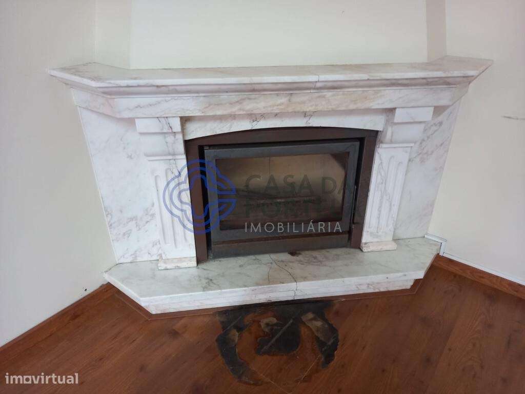 Moradia T4 com garagem na cidade de Tomar - Grande imagem: 4/56