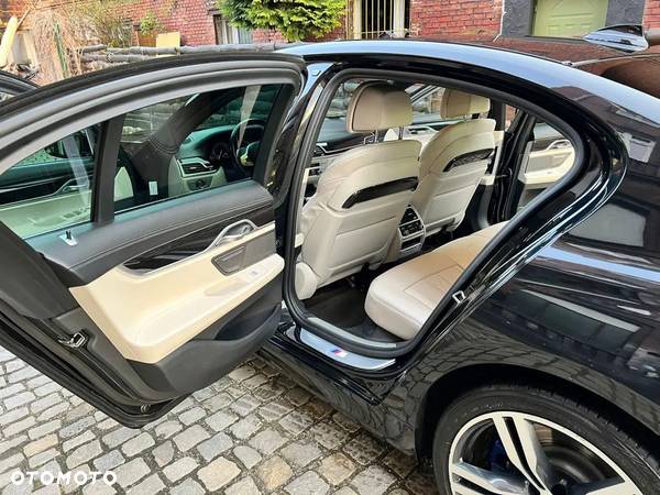 BMW Seria 7 740d xDrive - 6