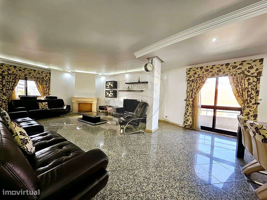 Apartamento T5 para venda - Grande imagem: 2/49