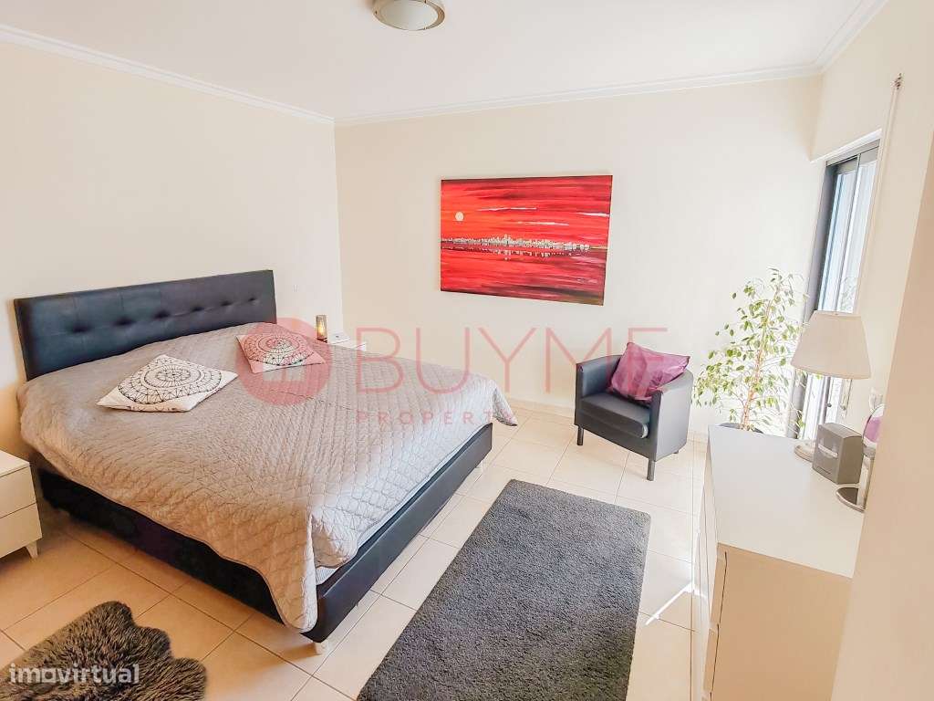 Apartamento T2 com Vista Mar no Centro de Quarteira a 3 Minutos da ...-8