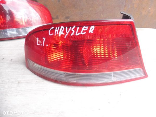 CHRYSLER SEBRING II 00-06 LAMPA LEWY TYŁ TYLNA LEWA - 1