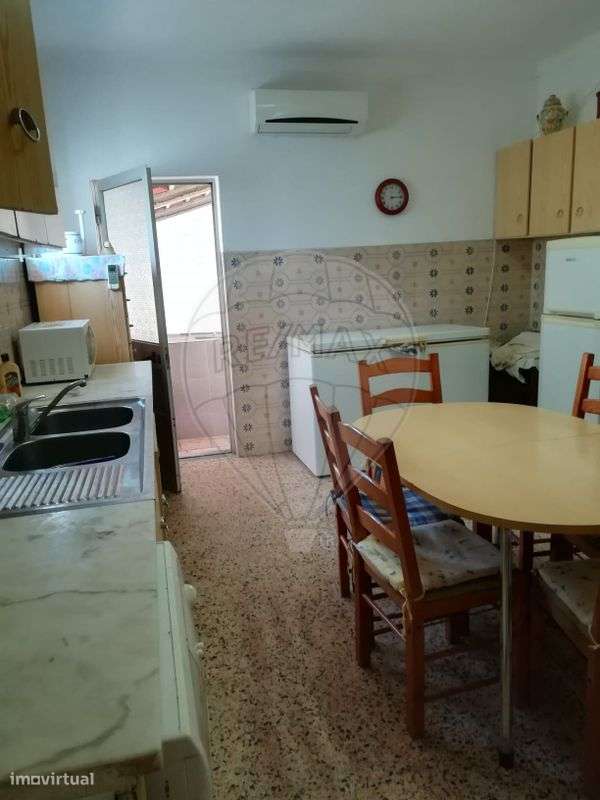 Moradia T5 para venda-15